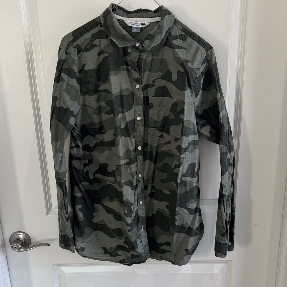 Old Navy Green Camouflage Shirt